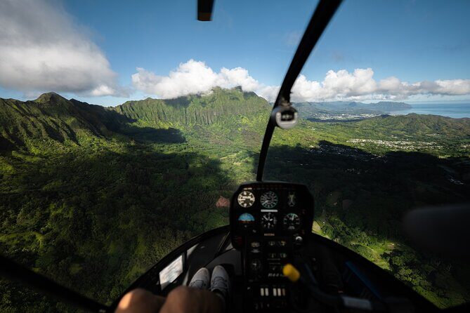 18 Minutes SHARED Helicopter Tour in Honolulu - Doors-Off at No Extra Charge: Worth It for Photos and the Thrill