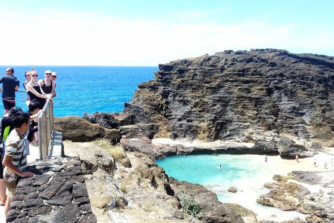 5-Hour Private Customized Luxury Convertible Tour of Oahu's South Shore - Stop-by-stop: Waimanalo, blowhole, lava lookouts, and Portlock spitting cave