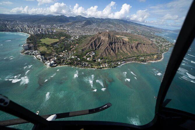 60 Minutes SHARED Helicopter Tour in Honolulu - Central Oahu and the Dole area: recognizing the island’s inland pockets