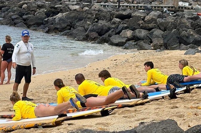 60 to 90 minutes Open Book Surfing Lesson with Certified Guide - Who this surf lesson is best for (and who should pick something else)