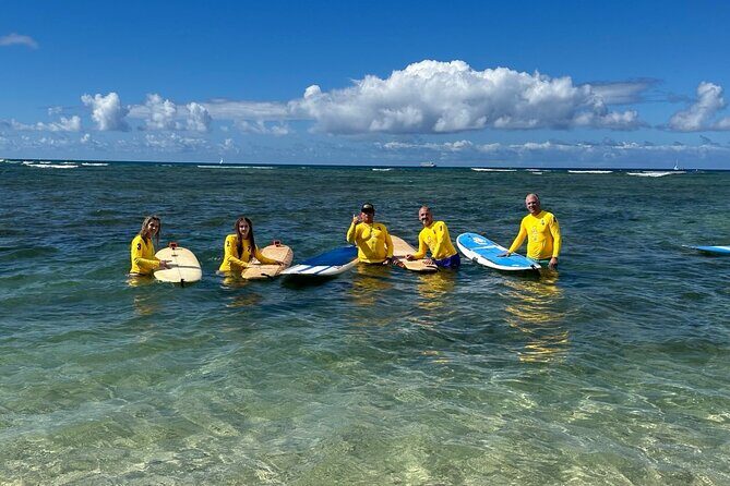 60 to 90 minutes Open Book Surfing Lesson with Certified Guide - What happens during the 90 minutes: paddle, stand, ride