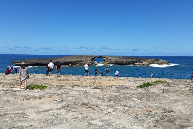 8-Hour Luxury Four Door Convertible Tour of Oahu's South and North Shores - Waimea Waterfall: The One Stop Worth the Stretch