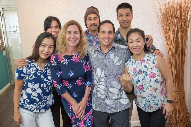 90 Minute Lomi Lomi Massage - 90 minutes of Lomi Lomi at Hawaii Natural Therapy on Ward Avenue