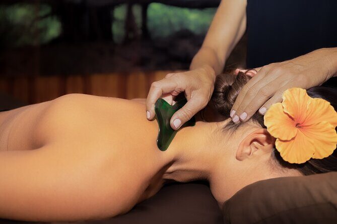 90 Minutes of Lymphatic Drainage Bliss - Inside the Room: Private Suites, Calm Atmosphere, and Warm Comfort