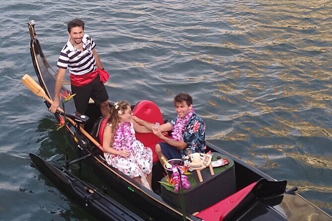 Aloha Gondola Cruise with Drinks & Pastries - Beyond the Gondola: The Hop-On Hop-Off Bus Voucher