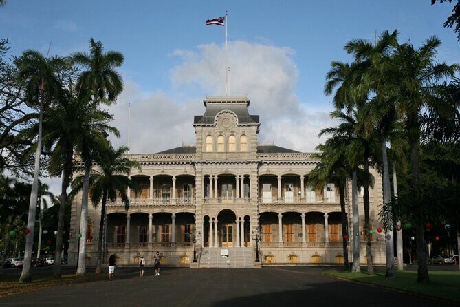 Awesome Scavenger Hunt: Royal Views Of Honolulu - Stop 2: Iolani Palace and the Only Royal Palace in America