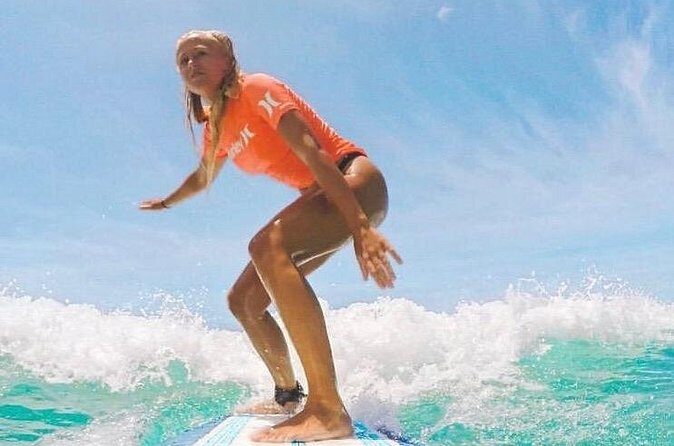 Beginner Surfing Lessons In Waikiki - Finding Your Starting Point on Kalākaua Ave