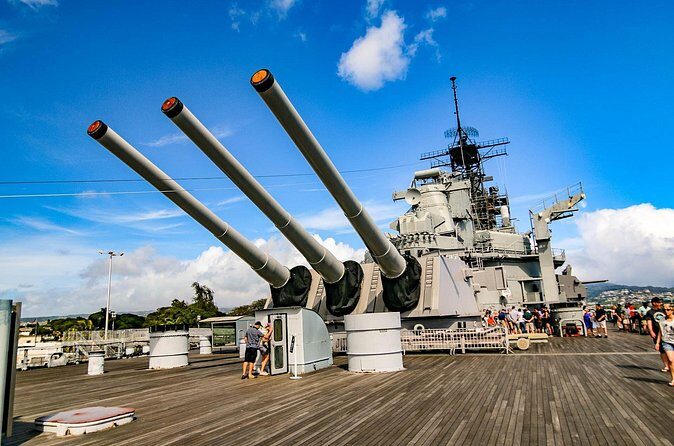 Best Of Pearl Harbor: USS Arizona Memorial & Historic Honolulu - Iolani Palace in Historic Downtown Honolulu: A Different Side of Hawaii