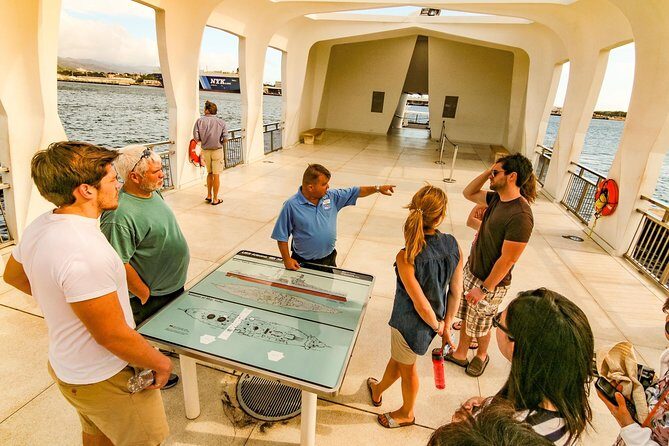 Best Of Pearl Harbor: USS Arizona Memorial & Historic Honolulu - King Kamehameha Statue: Short Stop, Good Reset