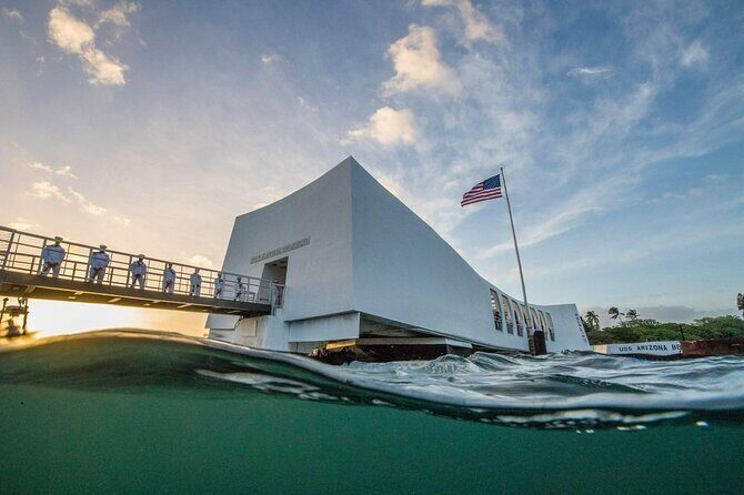 Captain's Official Pearl Harbor Self-Guided Multimedia Tour - Getting to the Pearl Harbor Visitor Center (and the no-bag reality)