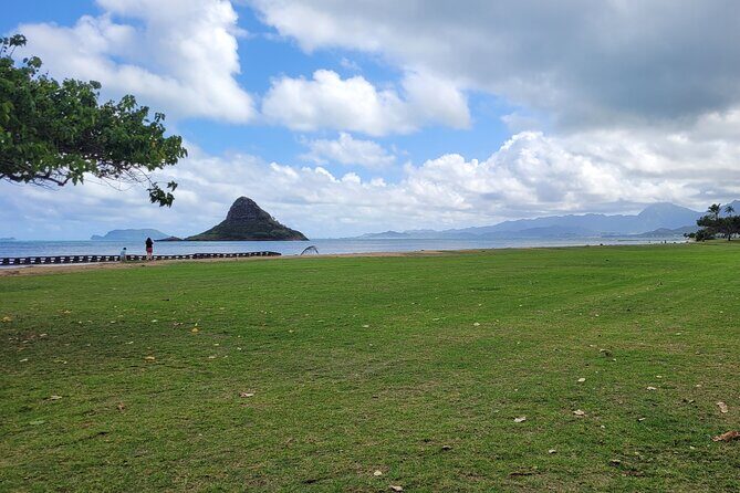 Circle Island 8hr Private Small Group Tour - Laie’s Mormon temple drive-by and Kahana Bay: ocean beauty with a cultural pause