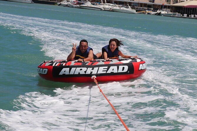 Combo Banana Boat Ride and Bumper Tube Ride in Hawaii - Combo Banana Boat and Bumper Tube: what you’re really paying for