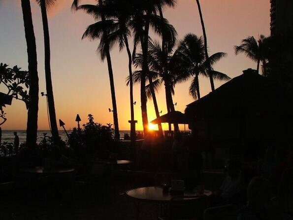 Creative Soul Scavenger Hunt of Waikiki Oahu - Duke Kahanamoku Beach missions: what you’ll actually do
