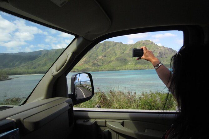 Cruise Ship pick-up, tour of Oahu, with drop-off at the Airport or Cruise Ship - Makapu‘u Point: Rabbit Island Views in a Short, Sweet Stop