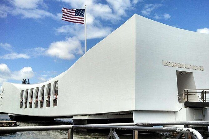 Deluxe Arizona Memorial Bowfin Submarine and Honolulu City Tour - Timing and what could realistically go wrong