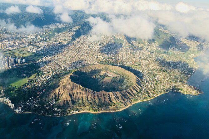 Diamond Head Hike in Hawaii with Pickup and Drop-off - Diamond Head’s Big Draw: Views Plus WWII-Era Passages