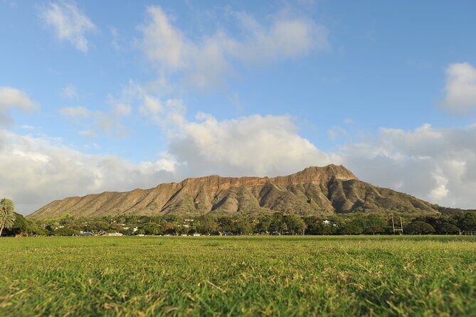 Diamond Head Hiking Experience with Roundtrip Transportation - Should you book this Diamond Head tour?