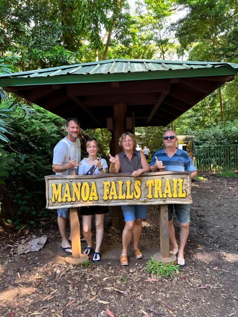 Diamond Head Manoa Falls - The guide’s job: more than directions
