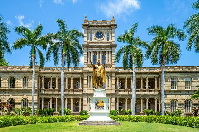 Downtown Honolulu Self Guided Walking Audio Tour - Stop 1: King Kamehameha Statue to Set the Tone