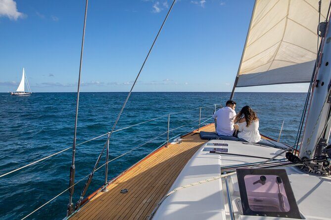 Explore Turtle Canyons Waikiki Snorkel and Sail Adventure - Price and Value: What You’re Paying For