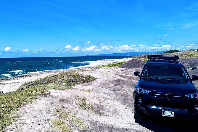 Famed North Shore Tour - Sunset Beach Park and the Banzai Pipeline: world-famous surf plus Ehukai Pillbox views