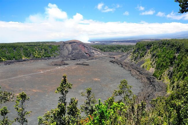 From Oahu: Big Island Volcano Adventure - Nāhuku Lava Tube and Chain of Craters Road: from walking to driving through lava