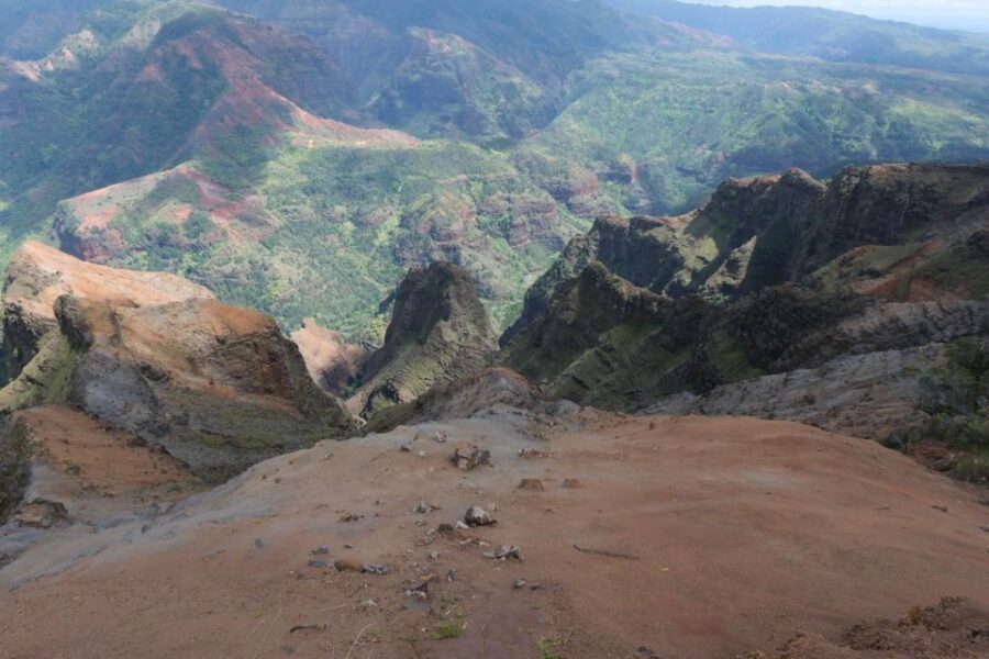 From Oahu: Kauai Waimea Canyon & Wailua River Tour - The big timing question: early flights and visibility
