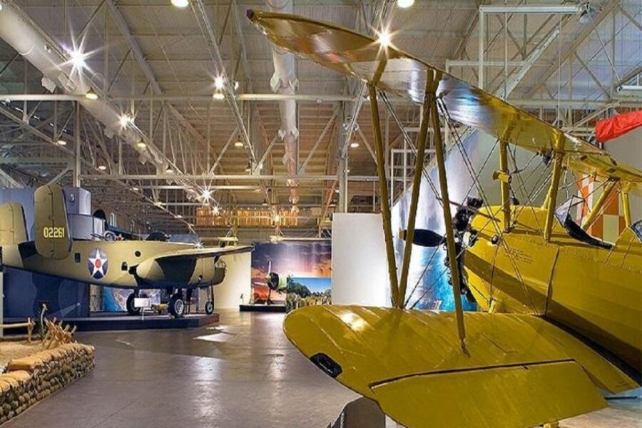 From Waikiki: USS Arizona Memorial and Honolulu City Tour - Pearl Harbor Visitor Center: where you set the emotional context