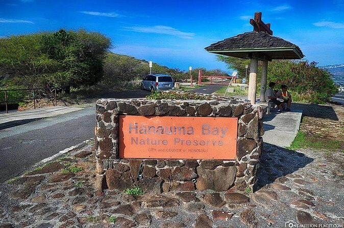 Hanauma Bay Experience with Admission Ticket and Equipment - Timing Matters: Wednesday–Sunday, 8:00 AM to 1:00 PM