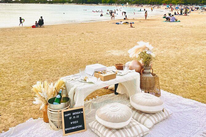 Hawaii Beach Picnic Date - What the Picnic Really Includes: Charcuterie, Poke, Cake, and Seasonal Fruit