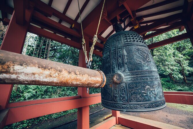 Hidden Gems of Oahu Circle Island Tour with Byodo In Temple - North Shore Lunch at Kahuku Farms and a Fruit-Stand Reset