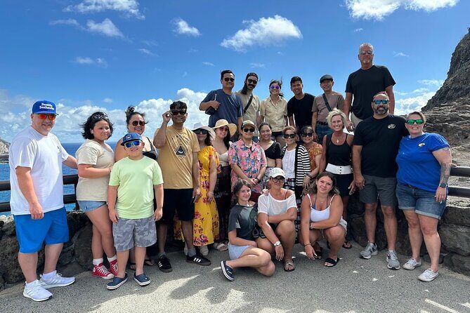 Honolulu Airport Shuttle & Circle Island Tour - Diamond Head and Halona Blowhole: Quick Stops, Big Ocean Energy