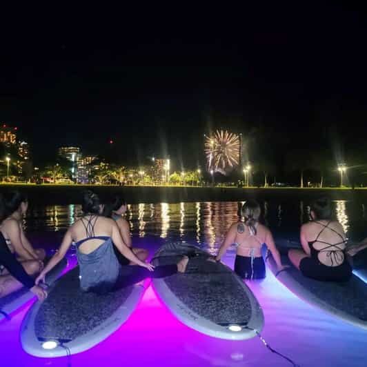 Honolulu: Fireworks Glow and Flow Yoga Class - Glow Yoga on a SUP in Honolulu: What the 90 Minutes Feel Like