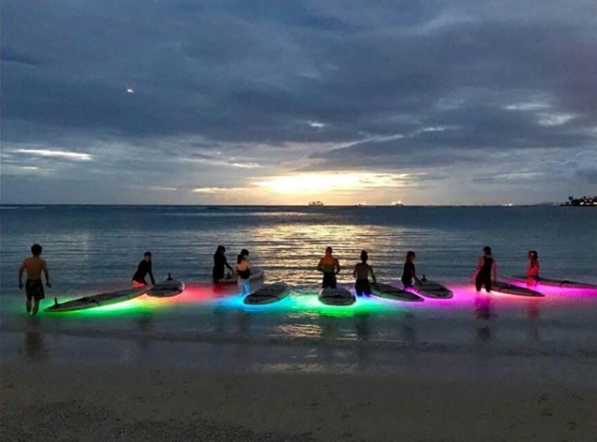 Honolulu: Fireworks Glow and Flow Yoga Class - Fireworks show finale: why watching from the water is different
