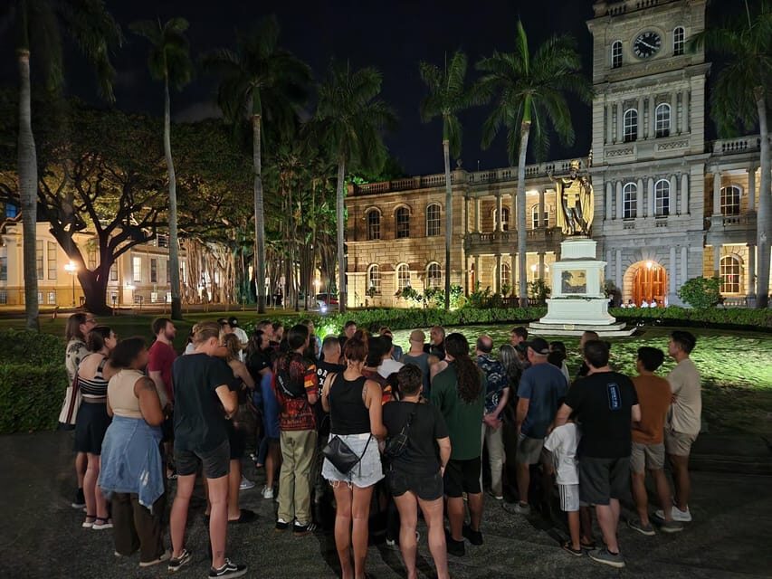 Honolulu: Ghosts of Old Honolulu Walking Tour - The walk itself: half-mile pacing, photos, and shoe choice