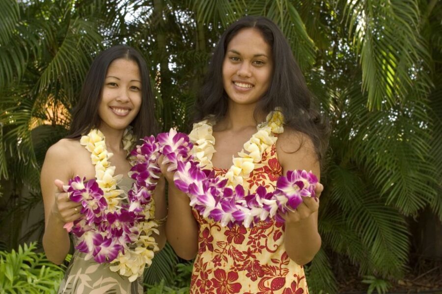 Honolulu Honeymoon Airport Lei Greeting - Key points to know before you go