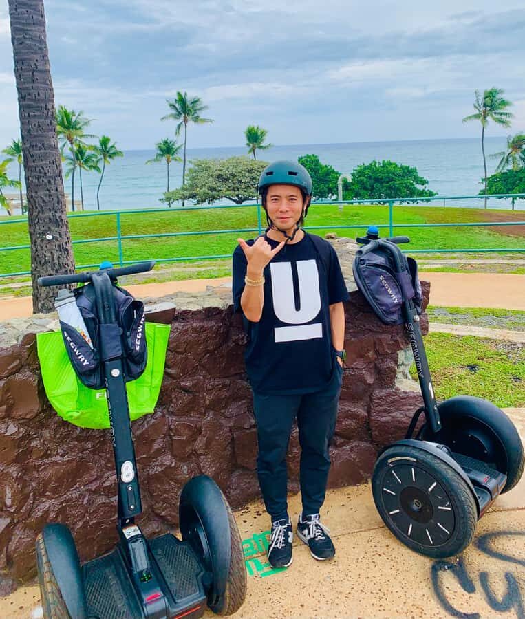 Honolulu: Magic Island & Beach Segway Tour - Ala Moana Park, Center, and Beach: Honolulu Basics on Wheels