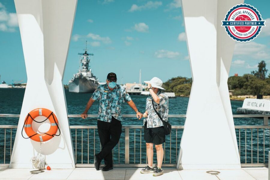 Honolulu: Salute to Pearl Harbor - USS Arizona Memorial Tour - Pearl Harbor Visitor Center: where the story starts before the water