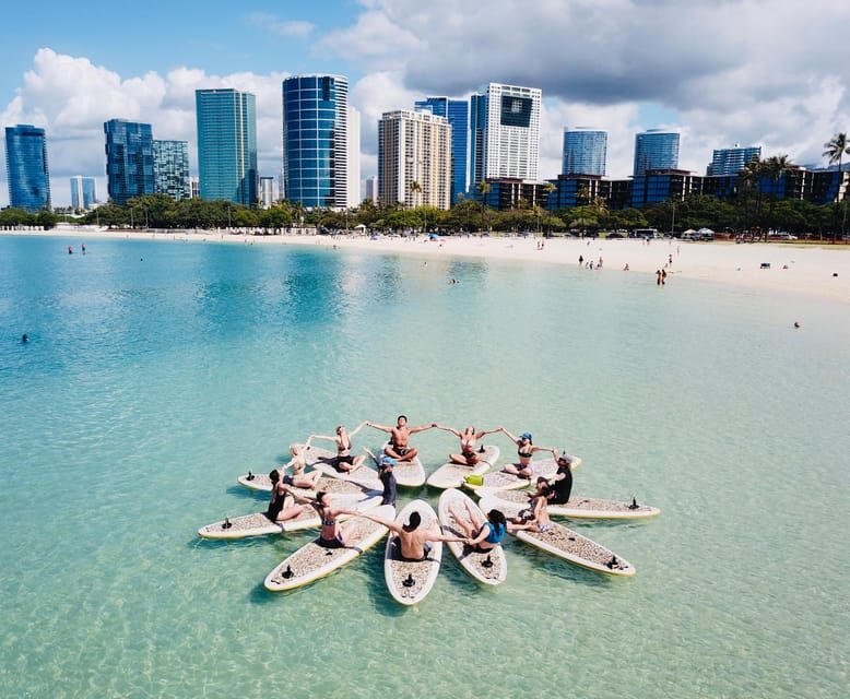 Honolulu: SUP (Standup Paddleboard) Yoga Class - The 75-minute flow: what happens from start to finish