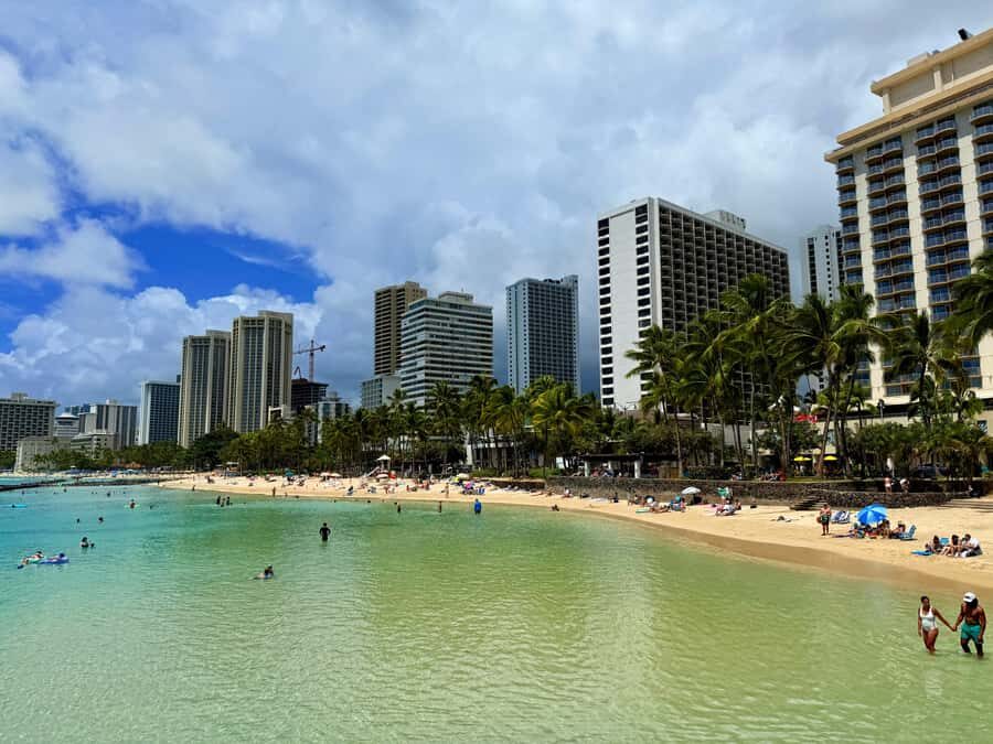 Honolulu: Waikiki Food Tour with Local Guide - Japanese treat with a Hawaiian twist: how the tour shows cultural mixing