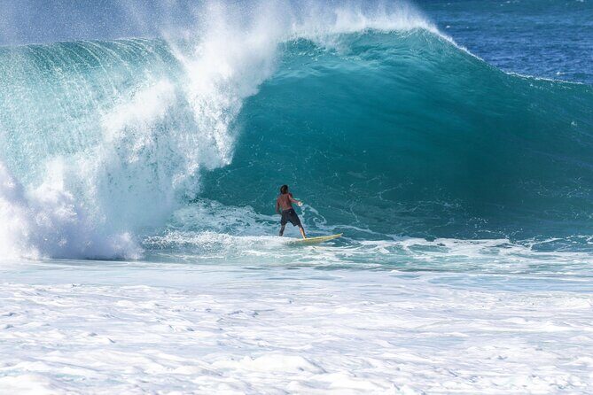 Learn to surf with a local big wave rider on the North Shore of Oahu - H2: The teaching style that helps you stand up and keep going