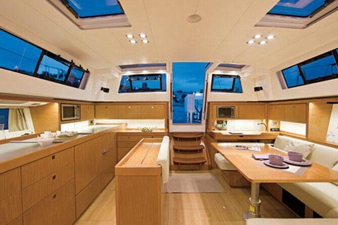 Luxury Diamond Head Sunset Sail - A 50 Beneteau Sense Charter That Feels Personal