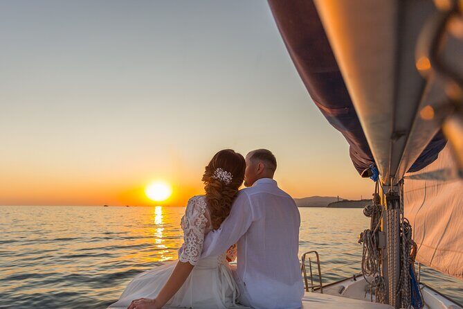 Luxury Diamond Head Sunset Sail - Timing, Duration, and How to Think About Value