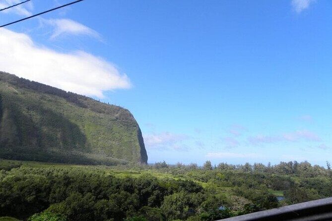 Oahu Grand Circle Island Experience Departing from the Big Island - Halona Blowhole: lava tubes, whale season, and a dramatic shoreline