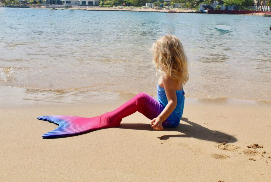Oahu: Honolulu Mermaid Snorkel Adventure with Videos - Mermaid Tail Setup at Magic Island Lagoon (Picnic Area 37)