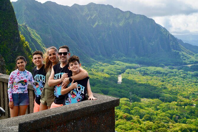 Oahu in a Day: Waterfall - Food Trucks - Lookouts - Small Crowds - The Big Idea: Oahu’s Best Hits, Packed Into One Photo Day