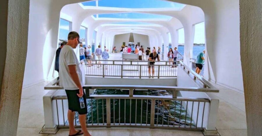 Oahu: Pearl Harbor and Historic Honolulu Half Day - After the memorial: harbor shoreline exhibits and a quick regroup