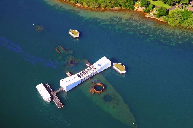 Oahu: Pearl Harbor Complete Experience Passport - Punchbowl Crater: A Memorial Stop That Changes Your Pace