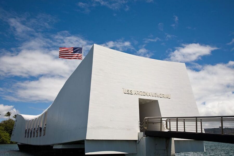 Oahu: Premium Missouri, Arizona & Top of the Tower Tour - Small-group value in a day built on rules