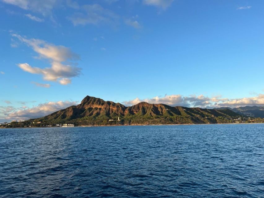 Oahu: Private Catamaran Sunset Cruise & Optional Snorkeling - Should you book this private sunset cruise?